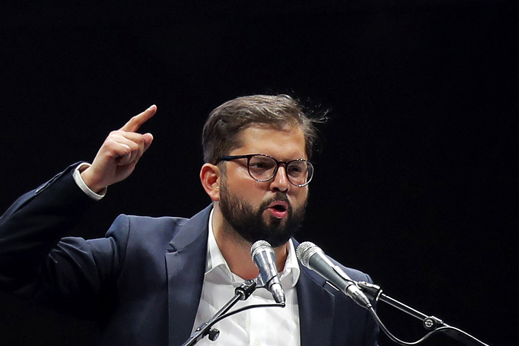 Vasemmistolaisen Gabriel Boricin Voitto Chilen Presidentinvaaleissa 
