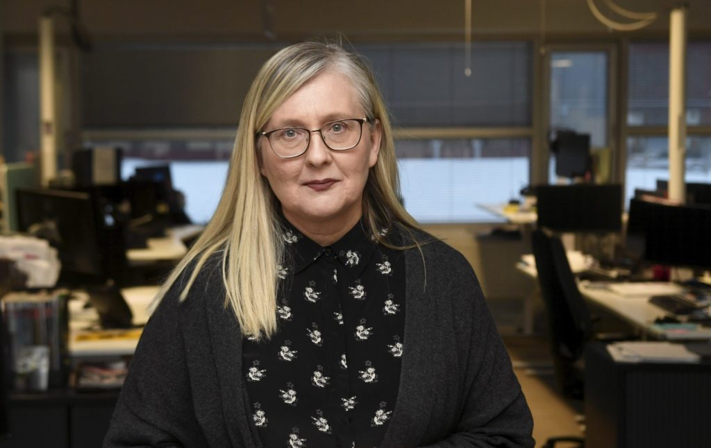 Kaksi kirjailijaa ja STT:n päätoimittaja ehdolla uuden Minna Canth -palkinnon saajaksi