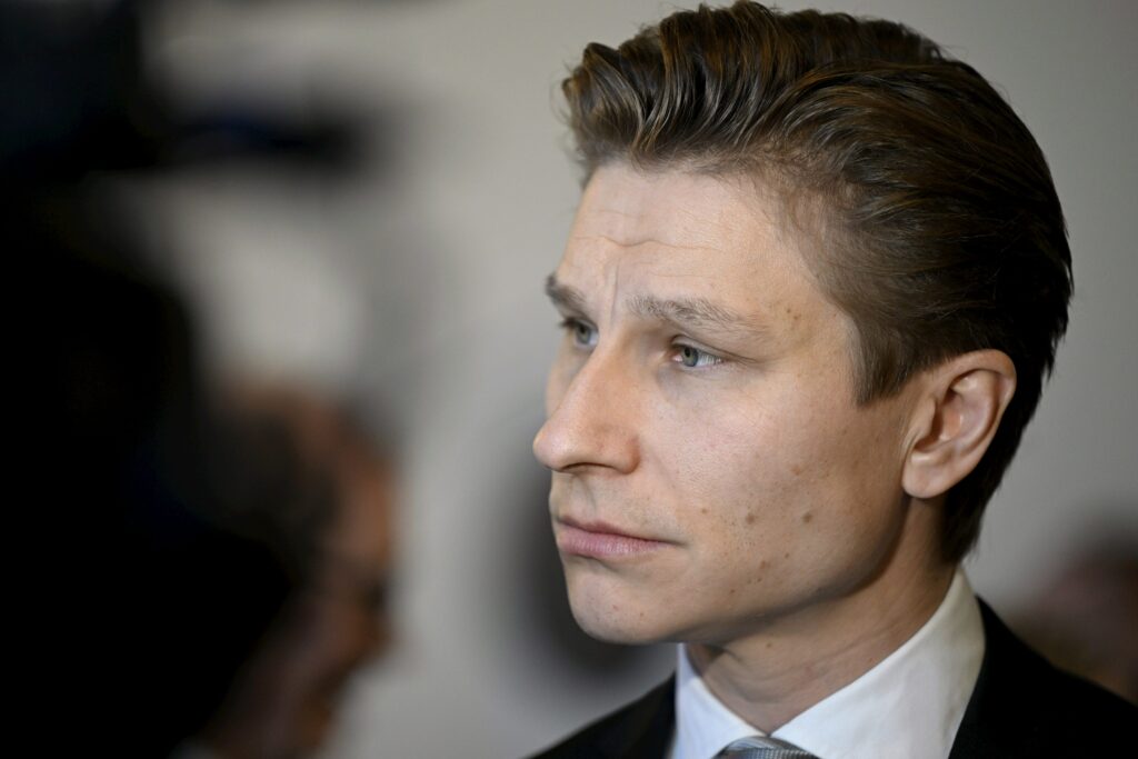 antti-h-kk-nen-ylelle-en-ole-kiinnostunut-puolustuskomissaarin