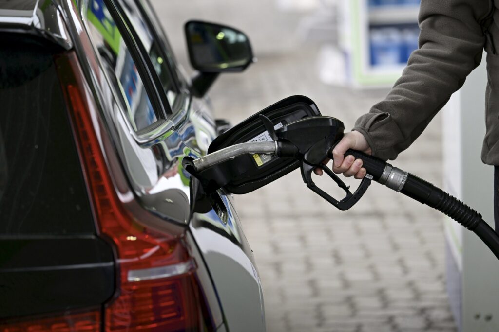 Huhut dieselautojen kuolemasta voivat olla ennenaikaisia – "Arvo todennäköisesti nousee"