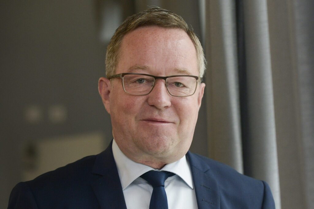 Tutkimus Koronatuet S ilyttiv t Yli 40 000 Ty paikkaa Ex ministeri Tutkimus Koronatuet S ilyttiv t Yli 40 000 Ty paikkaa Ex ministeri