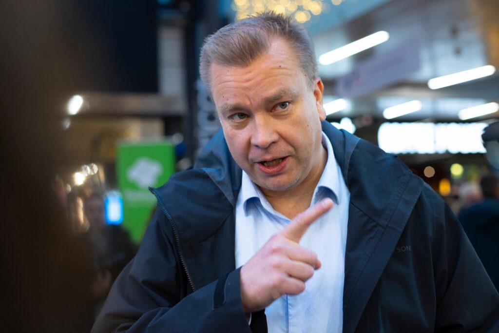 kaikkonen-is-lle-suomi-ei-nouse-vain-veroja-korottamalla-ja