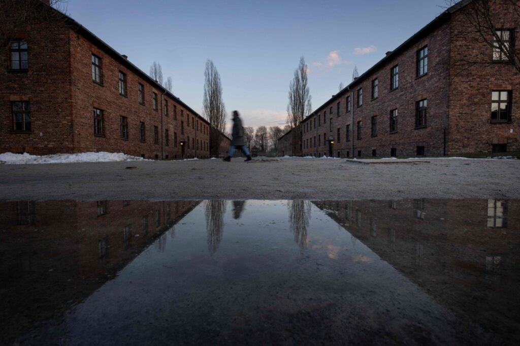 auschwitzin-vapautuksesta-80-vuotta-ven-j-n-edustajia-ei-haluttu