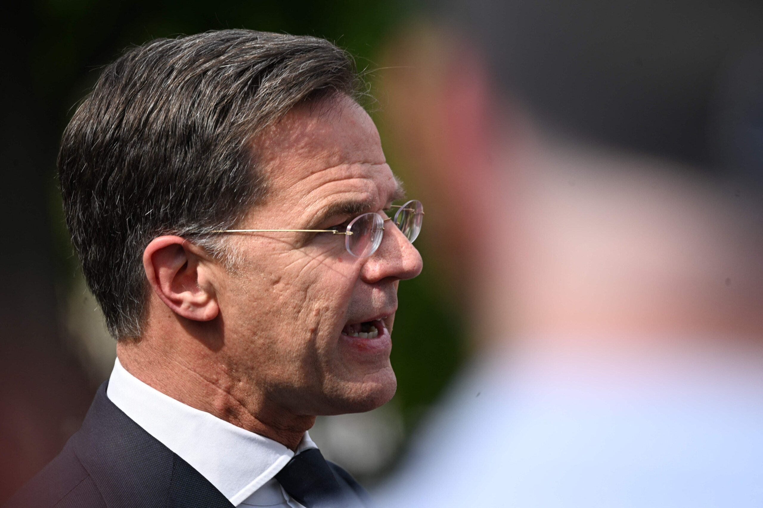 Naton Rutte: Pallo Ukrainan rauhanneuvotteluissa on Venäjällä ...
