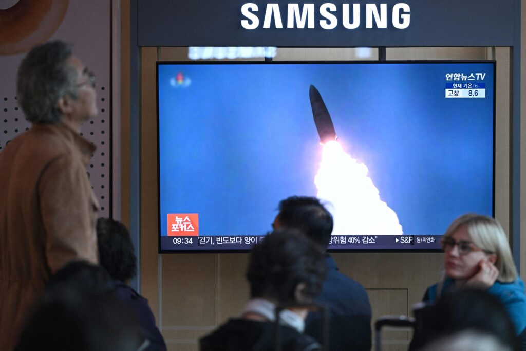 Pohjois-Korea laukaisi ballistisia ohjuksia kuukausien tauon jälkeen