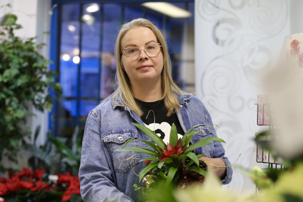 Jenni Ahonen, kukkakauppias