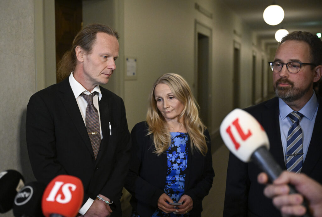Kansanedustajat Eerola ja Garedew saivat perussuomalaisten ryhmältä ...