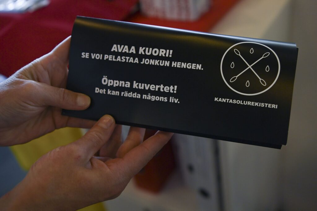 Vapaaehtoisten luovuttajien kantasolusiirteitä välitettiin viime vuonna ennätysmäärä