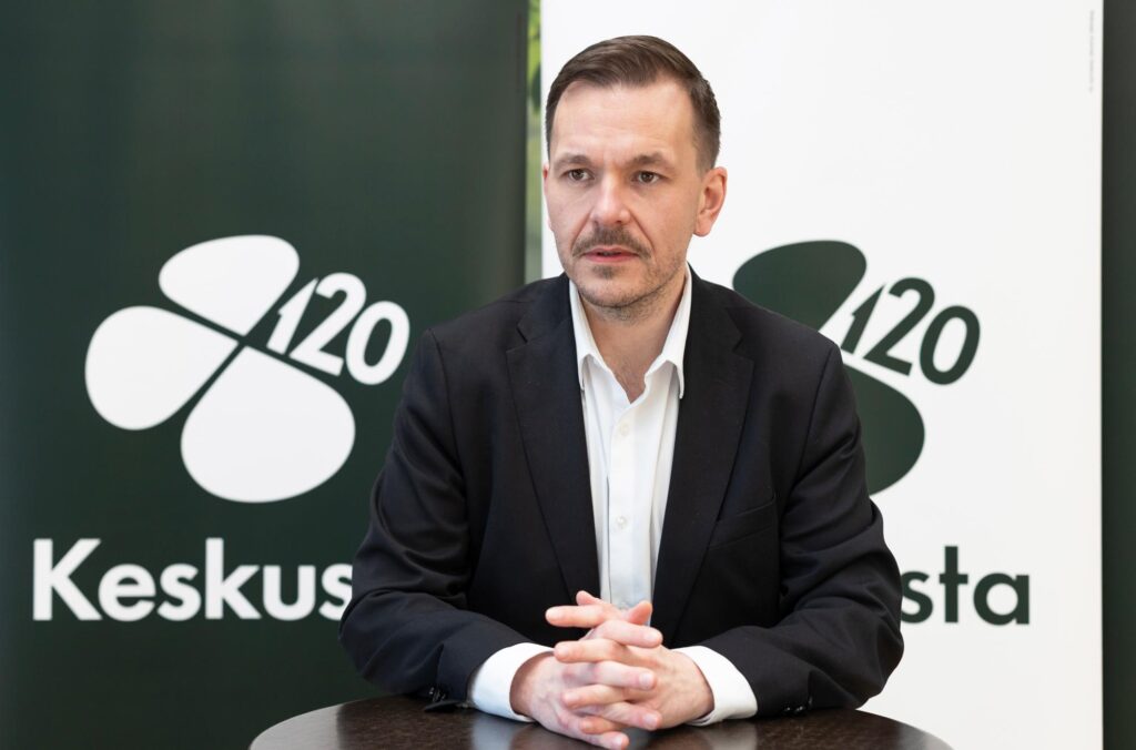 Antti Siika-aho pyrkii jatkoon keskustan puoluesihteerinä