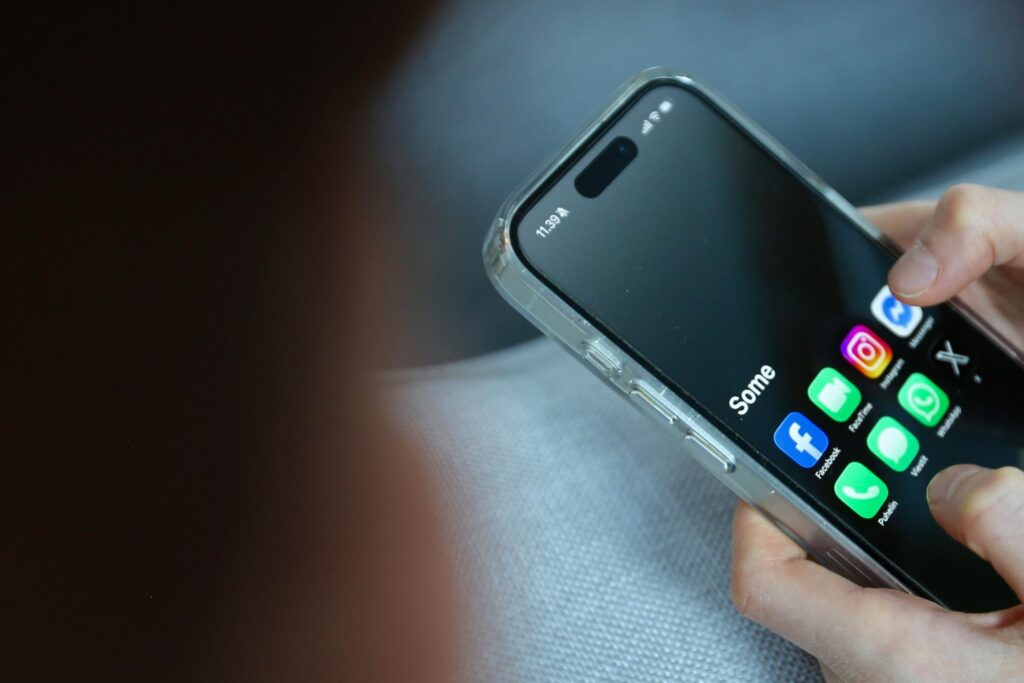 Iltalehti: Kipulääkkeeseen liittyvä somehaaste on vienyt teinejä sairaalaan