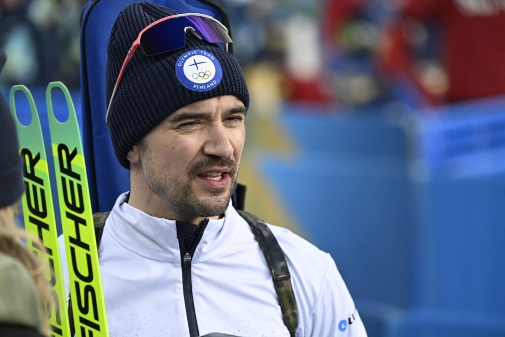 Olympiafiilis ei löydy tällä kertaa niin helposti, sanovat ampumahiihtäjät – "Yleisöä vähemmän kuin maailmancupissa"