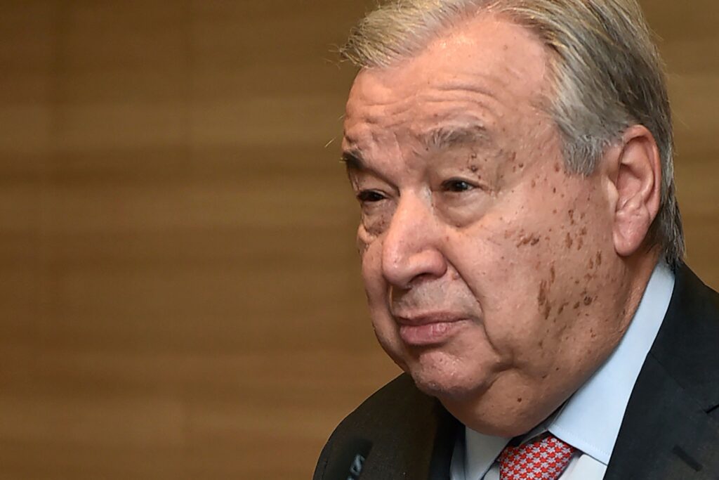 Guterres: Hormuzinsalmen pitkäaikainen sulkeminen uhkaa istutuskautta