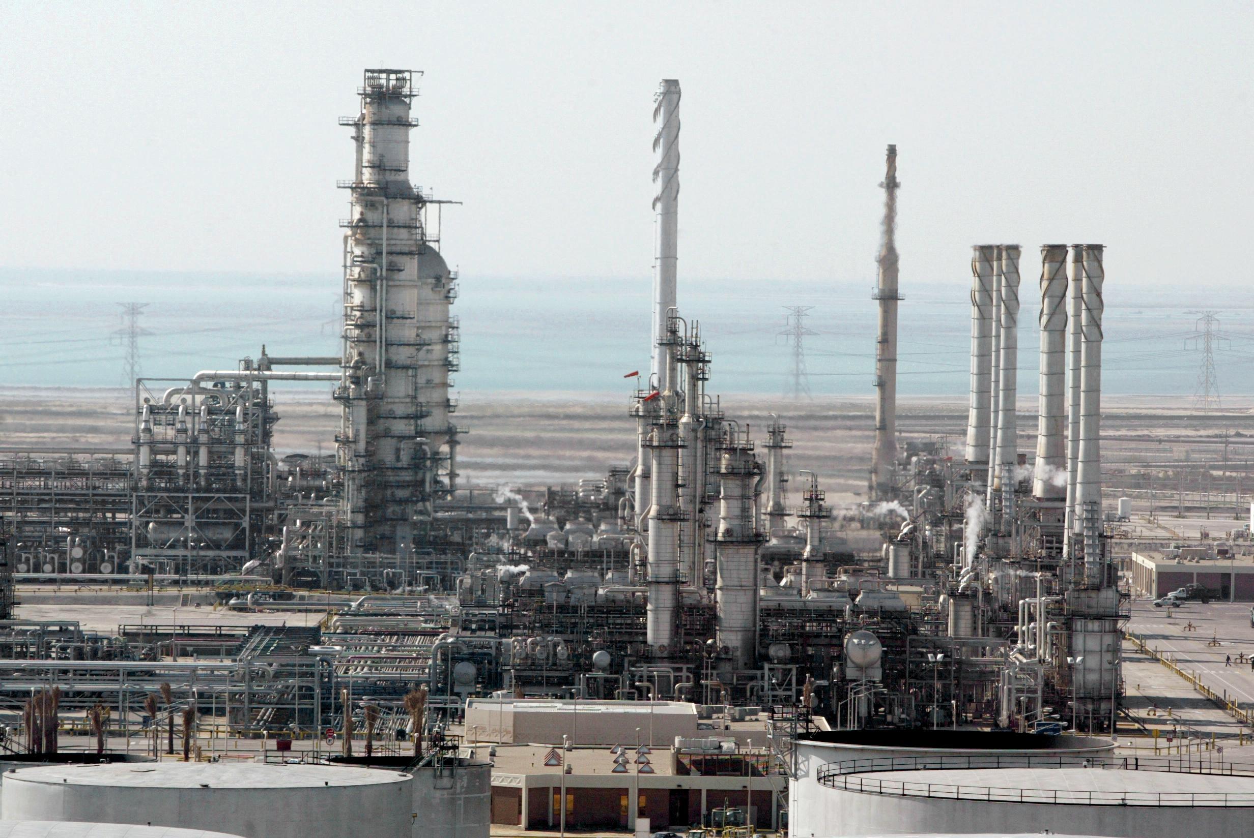 Saudi Aramco Adjusts European Supply Routes Amid Maritime Unrest
