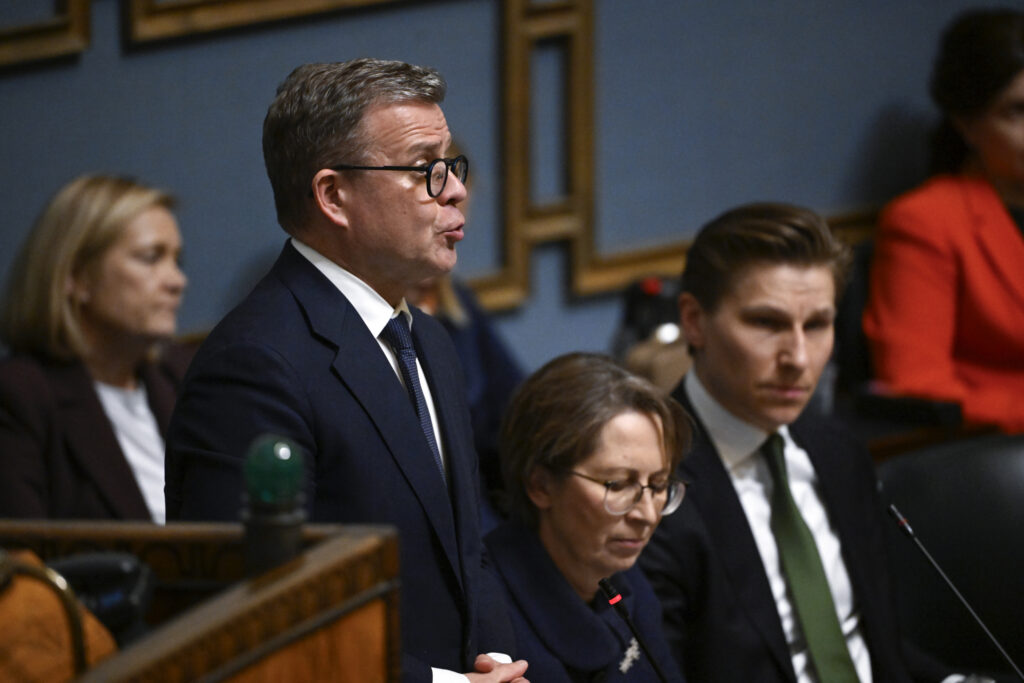 Eduskunnassa äänestetään hallituksen luottamuksesta – taustalla välikysymys köyhyydestä