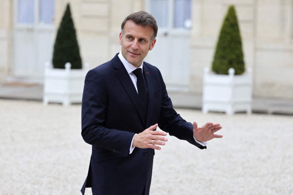 Ranskalainen rauhanturvaaja on kuollut Libanonissa, kertoo Macron