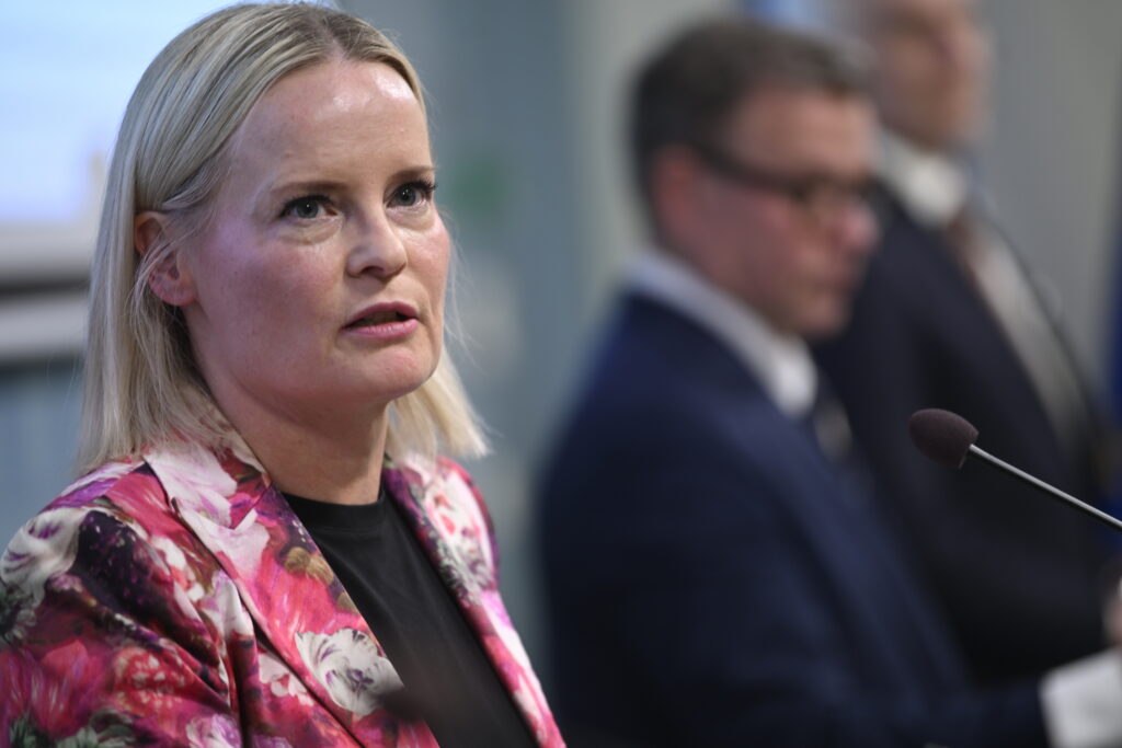 Purra: Hallitus palaa neuvottelemaan, jos polttoaineiden hinta jää pysyvästi korkealle