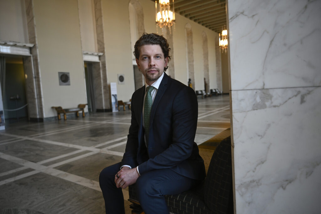 Yle: Perustuslakivaliokunta haluaa tiukennuksia henkilötietojen käsittelyä koskevaan esitykseen