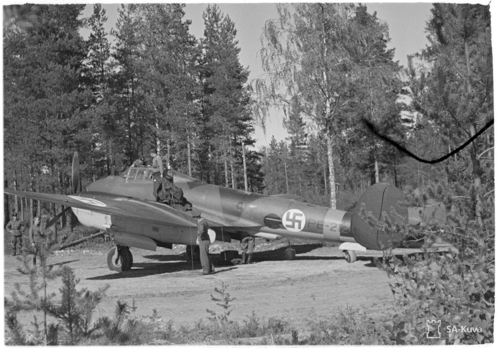 Sotasaalis idästä näki tulijyrän taakse: Stalinin vankileirillä syntynyt 