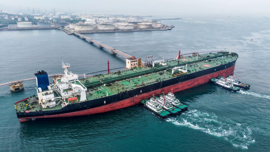 Raakaöljyn WTI-laadun hinta laski jyrkästi USA:n Iran-iskuista huolimatta