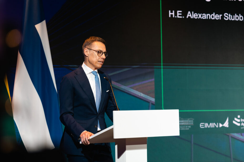 Presidentti Stubb promovoidaan Kauppakorkeakoulun kunniatohtoriksi
