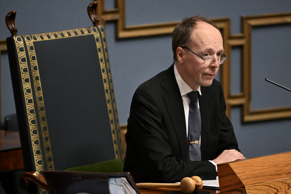 Puhemies Halla-aho Räsäsen kärystä: Eduskunnalla ei ole kurinpitovaltaa kansanedustajiin työn ulkopuolella