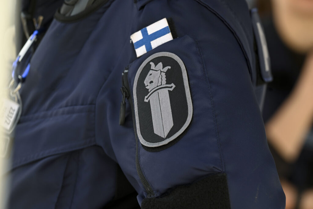 Satakunnan Kansa: Poliisi pidätetty virasta seksuaalirikosepäilyn takia Satakunnassa
