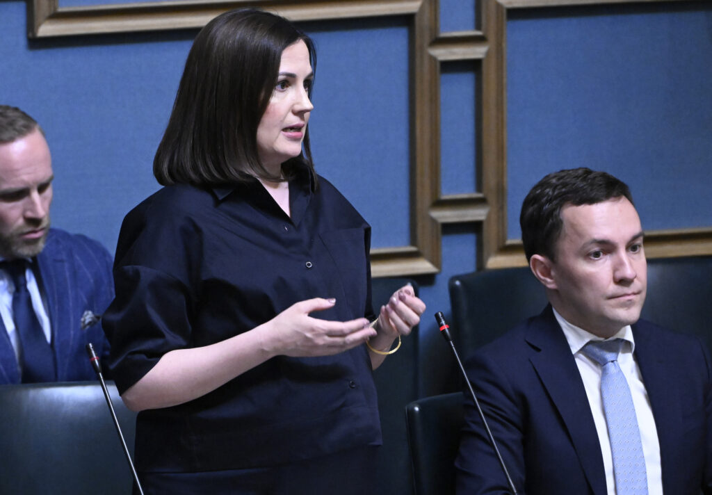 Ministeri Sanni Grahn-Laasosen sijainen valitaan tällä viiko