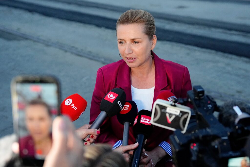 Tanskan pääministeri Frederiksen kertoo muodostaneensa uuden hallituksen