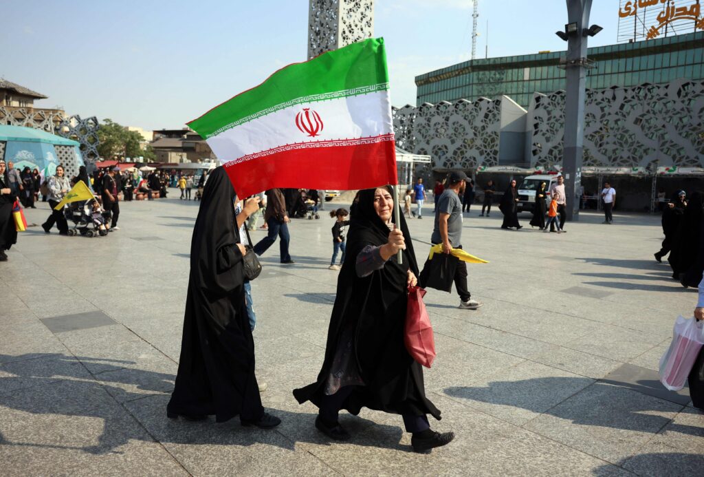 Iran syyttää Yhdysvaltoja aselevon rikkomisesta