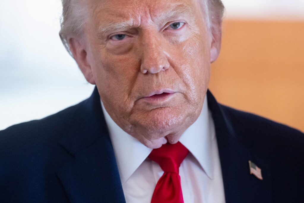 Trumpin hallinnon rajoitteet lailliselle maahanmuutolle kumottiin oikeudessa