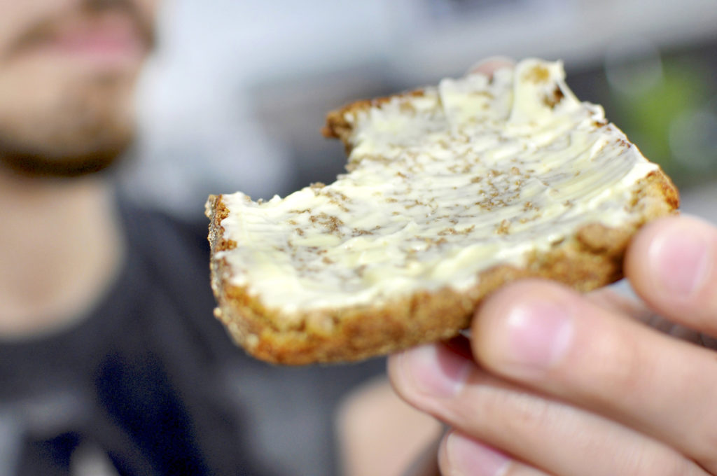 Lihavuusekspertti: Ylipainoisuuden syy on aivoissa – nämä ovat painonhallinnan "kultaiset säännöt"