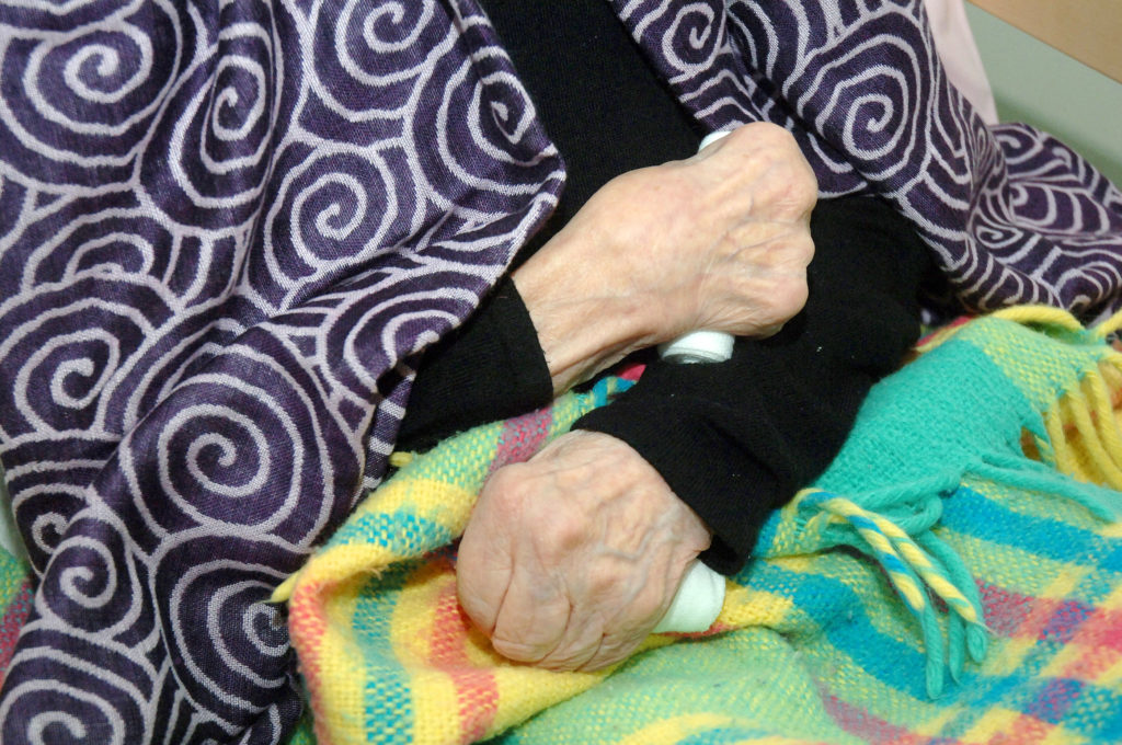 Suomalaistutkimus: Virtsatietulehdus voi lisätä dementian riskiä